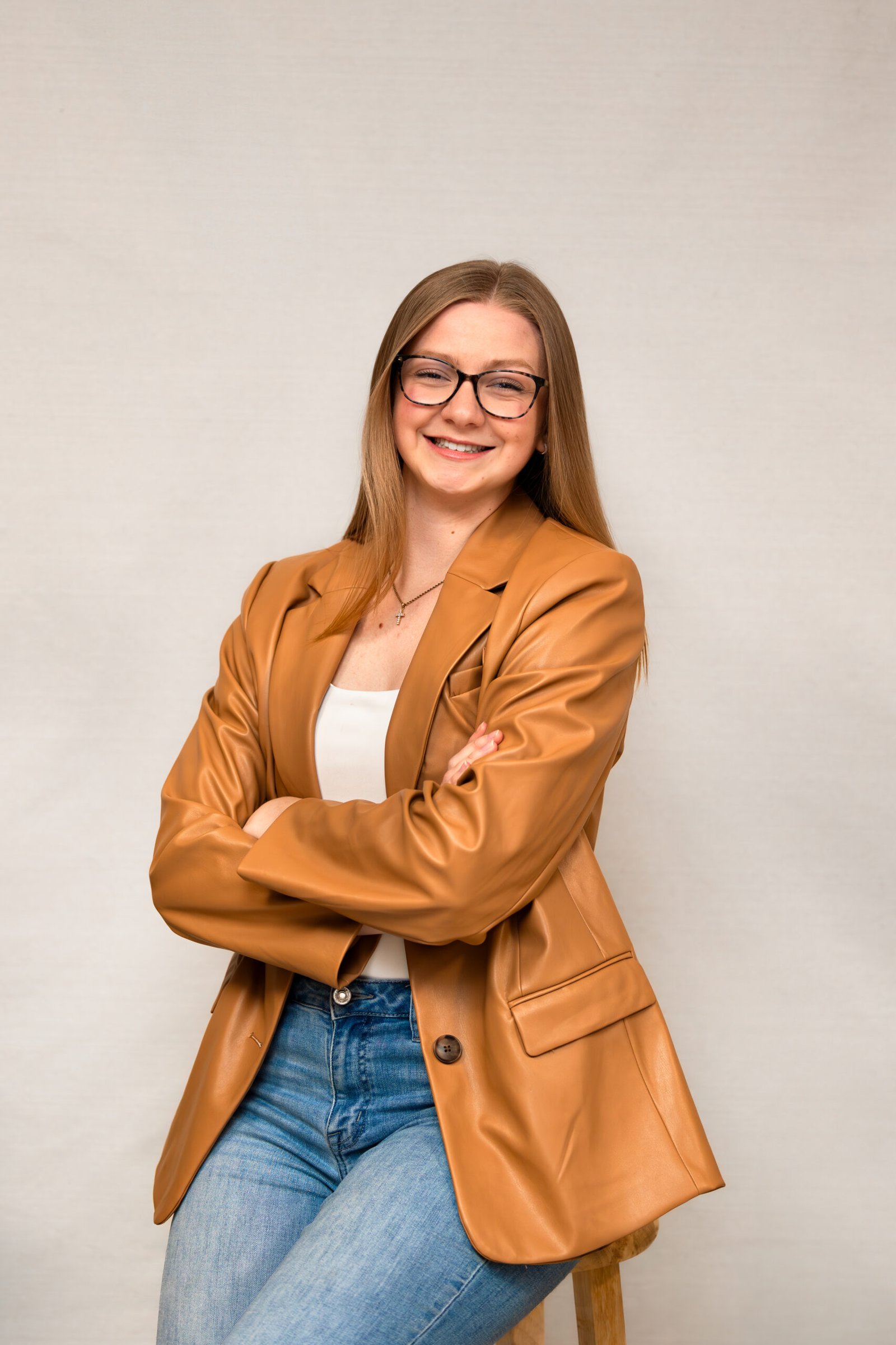 gabbygiese_headshot-5 Professional headshot of young girl.